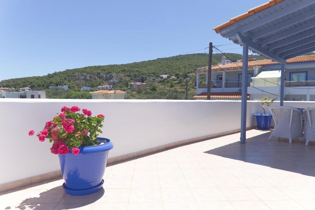 Aquarius Village Agistri Skala  Exterior photo